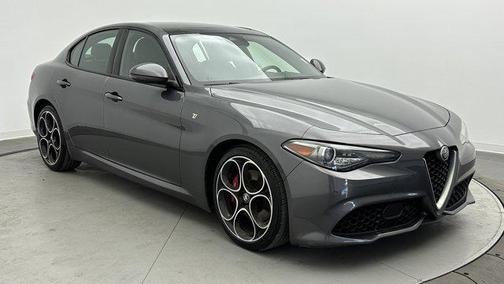2022 Alfa Romeo Giulia Ti