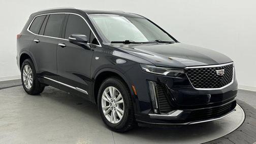 2021 Cadillac XT6 Luxury FWD