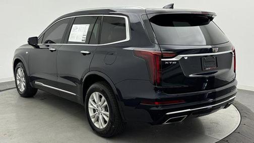 2021 Cadillac XT6 Luxury FWD