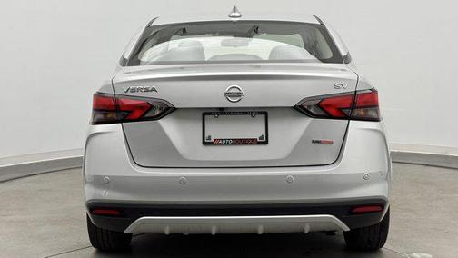 2021 Nissan Versa 1.6 SV