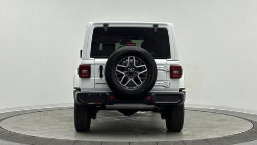 2025 Jeep Wrangler 4-Door Sahara 4x4