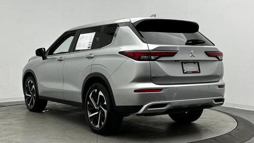 2024 Mitsubishi Outlander SE 2.5 2WD