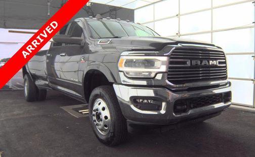 2020 RAM 3500 Laramie Crew Cab 4x4 8' Box