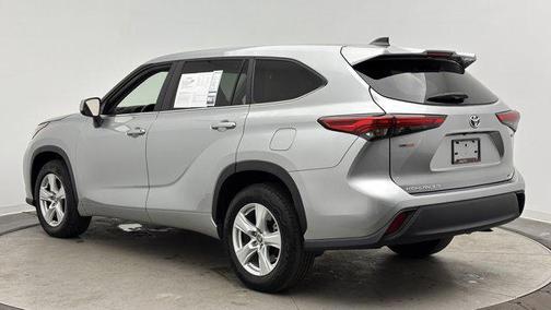 2023 Toyota Highlander Hybrid LE