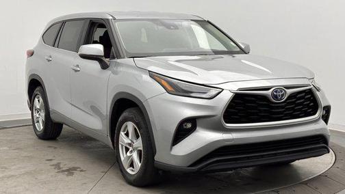 2023 Toyota Highlander Hybrid LE
