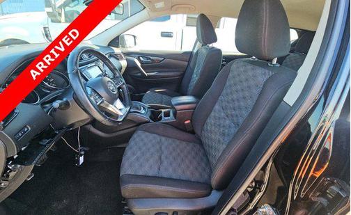 2021 Nissan Rogue Sport SV