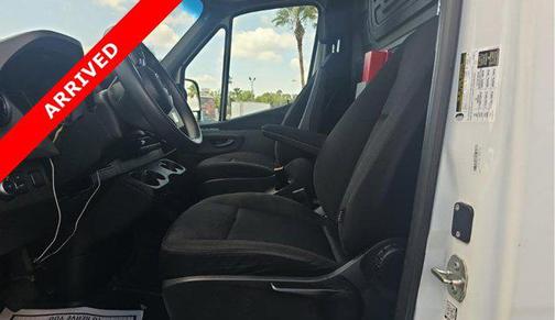 2022 Mercedes-Benz Sprinter 1500 Standard Roof I4