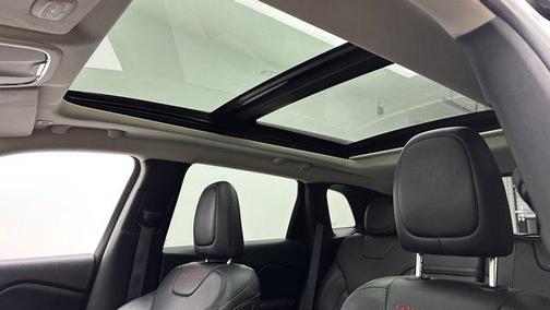 2018 Jeep Cherokee Trailhawk