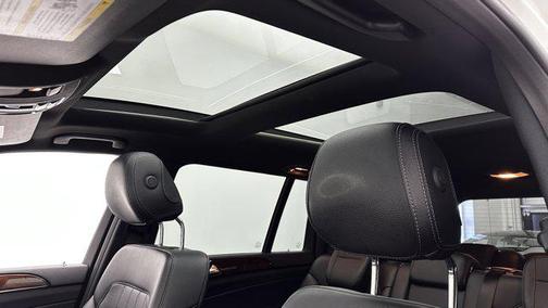 2018 Mercedes-Benz GLS 450 4MATIC