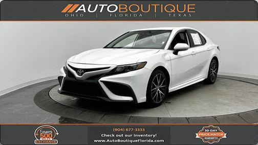 2023 Toyota Camry SE