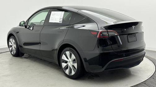 2024 Tesla Model Y Long Range Dual Motor All-Wheel Drive
