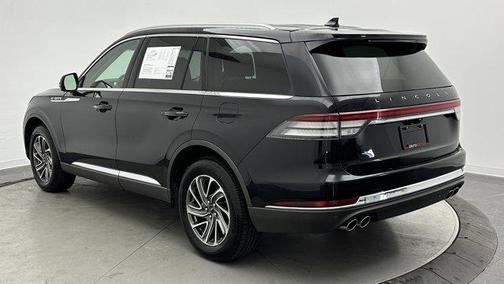 2022 Lincoln Aviator Standard AWD