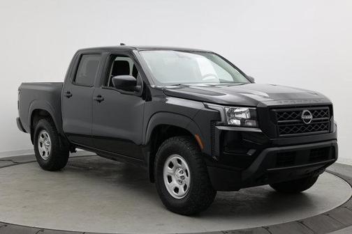 Super Black 2022 Nissan Frontier S