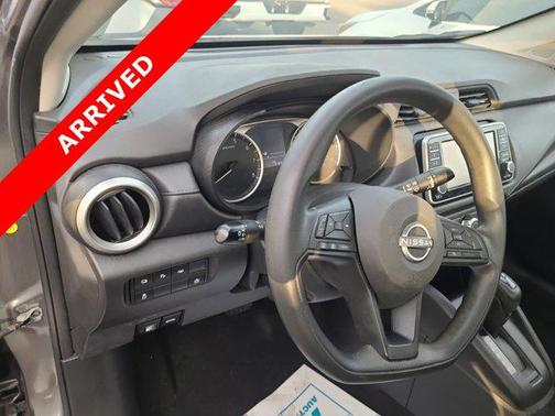 2023 Nissan Versa 1.6 S