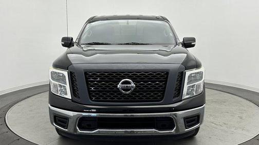 2019 Nissan Titan SV