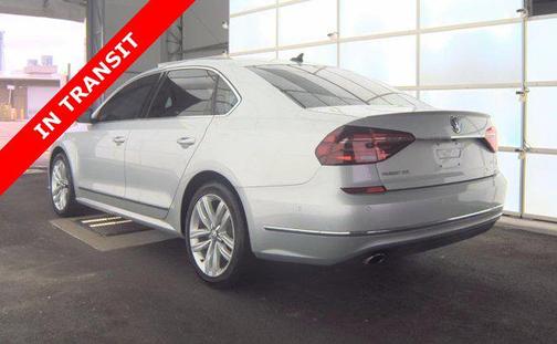 2017 Volkswagen Passat 1.8T SEL Premium