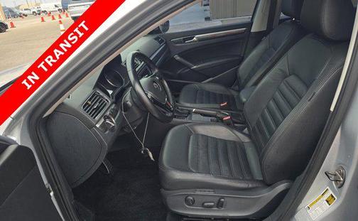 2017 Volkswagen Passat 1.8T SEL Premium