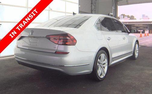 2017 Volkswagen Passat 1.8T SEL Premium