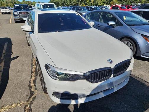 2019 BMW 540 540i