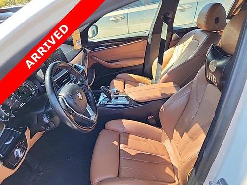 2019 BMW 540 540i