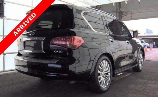 2017 INFINITI QX80 Base