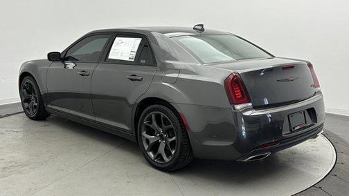 2022 Chrysler 300 S