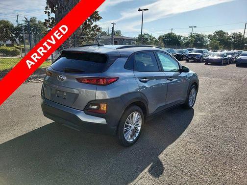 2020 Hyundai KONA SEL