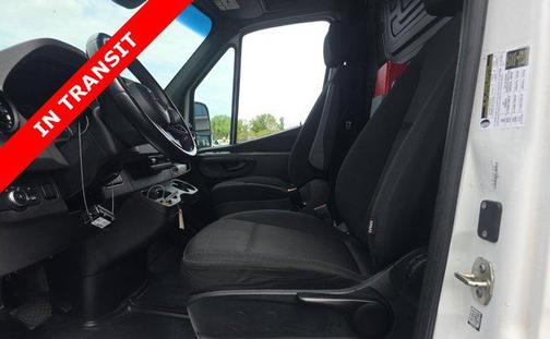 White 2022 Mercedes-Benz Sprinter 1500 Standard Roof I4