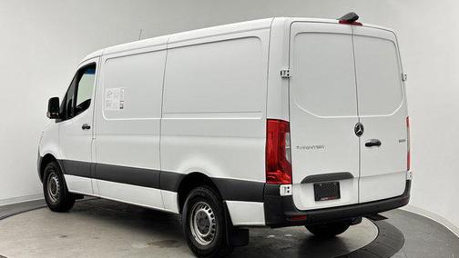 White 2022 Mercedes-Benz Sprinter 1500 Standard Roof I4