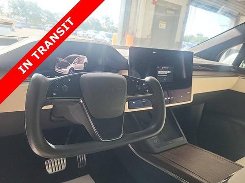 2022 Tesla Model X Plaid Tri Motor All-Wheel Drive