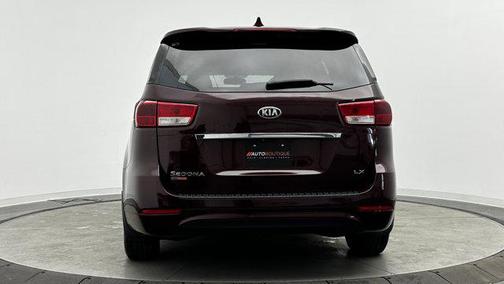 2018 Kia Sedona LX