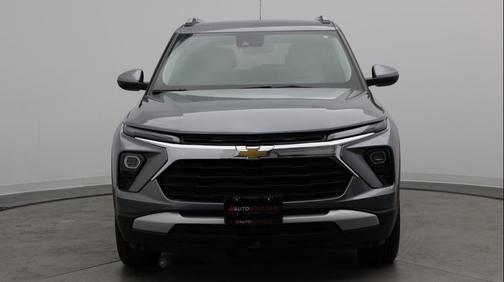 Sterling Gray Metallic 2026 Chevrolet Trailblazer LT