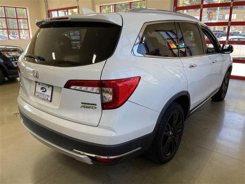 2020 Honda Pilot Touring 8-Passenger