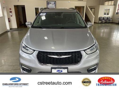 2021 Chrysler Pacifica Touring