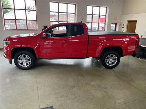 Red Hot 2017 Chevrolet Colorado LT