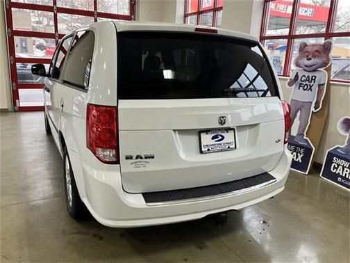 2014 RAM Cargo Tradesman