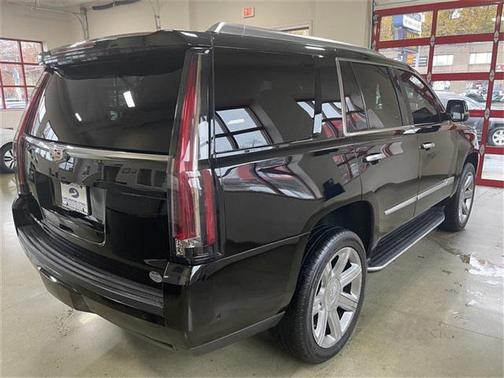 2020 Cadillac Escalade Luxury