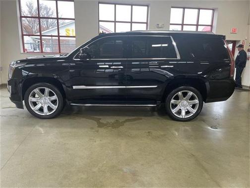 2020 Cadillac Escalade Luxury