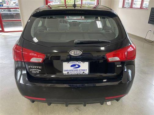Ebony Black Pearl 2012 Kia Forte EX