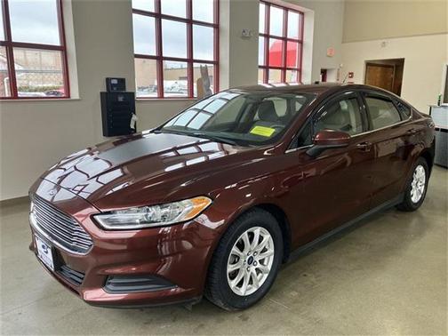 2016 Ford Fusion S