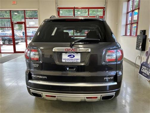 2015 GMC Acadia Denali