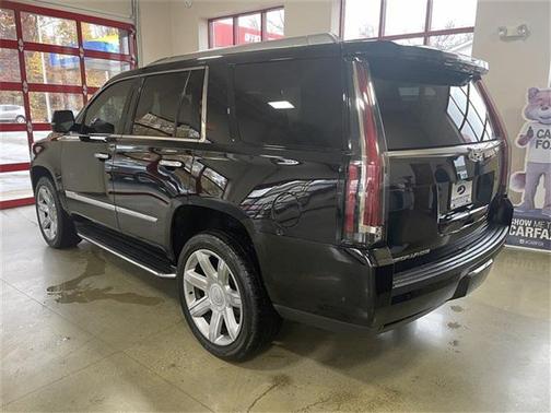 2020 Cadillac Escalade Luxury