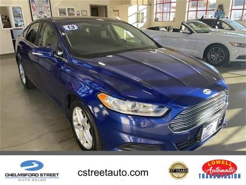 2013 Ford Fusion SE