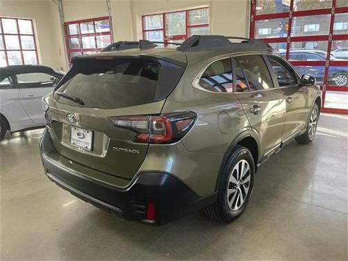 2021 Subaru Outback Premium