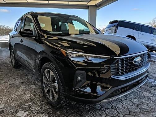 2025 Ford Escape PLATINUM