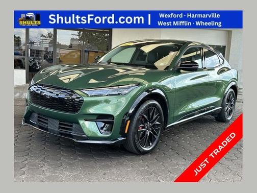 ERUPTION GREEN METALLIC 2025 Ford Mustang Mach-E PREMIUM