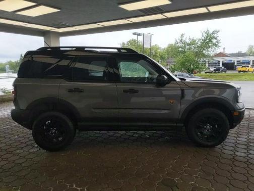 CARBONIZED GRAY METALLIC 2025 Ford Bronco Sport BADLANDS