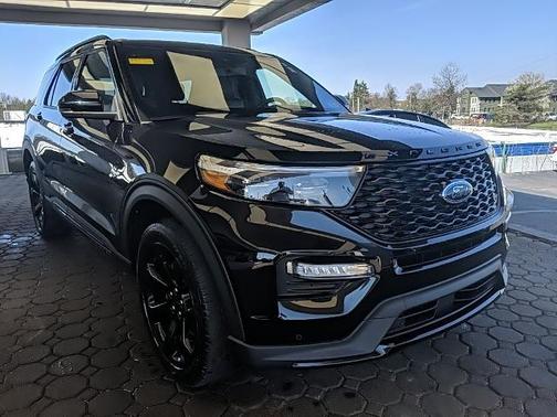 AGATE BLACK METALLIC 2023 Ford Explorer ST