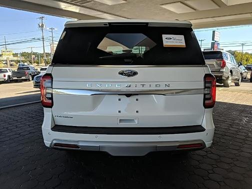 2022 Ford Expedition PLATINUM