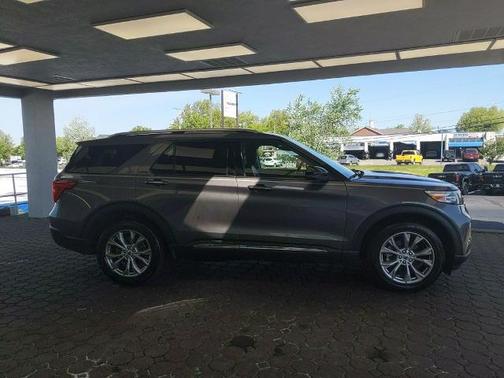 CARBONIZED GRAY METALLIC 2022 Ford Explorer LIMITED